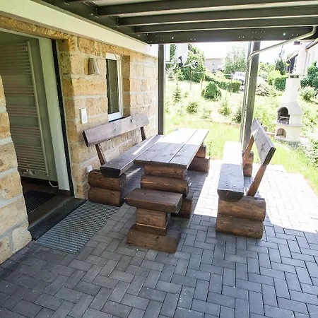 Holiday home Traumferienhaus Bergblick Mittelndorf, Bis Zu 8 Personen, Sauna, Grill Sebnitz